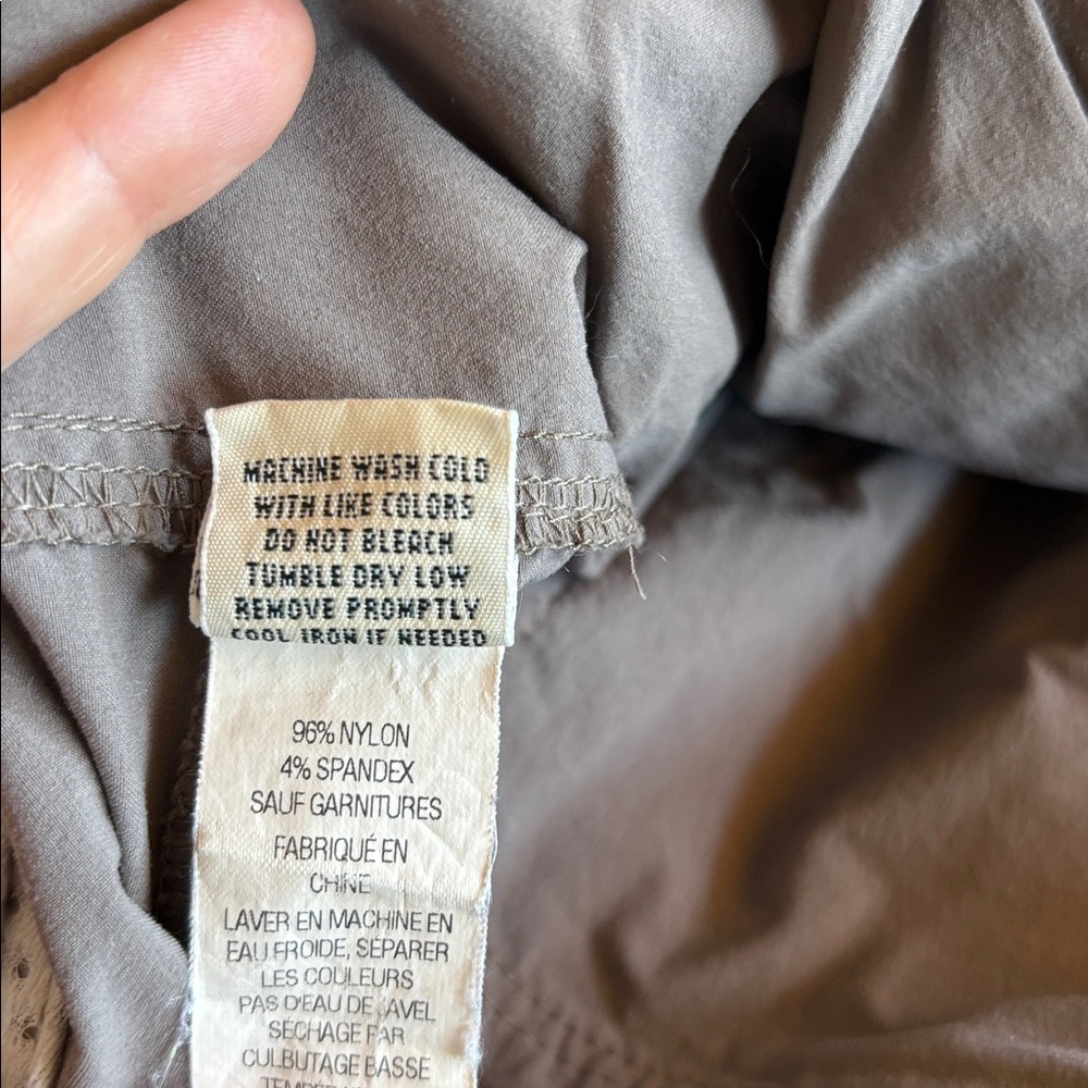 L L Bean Tan Capri Pants Size 14 - Picture 6 of 9